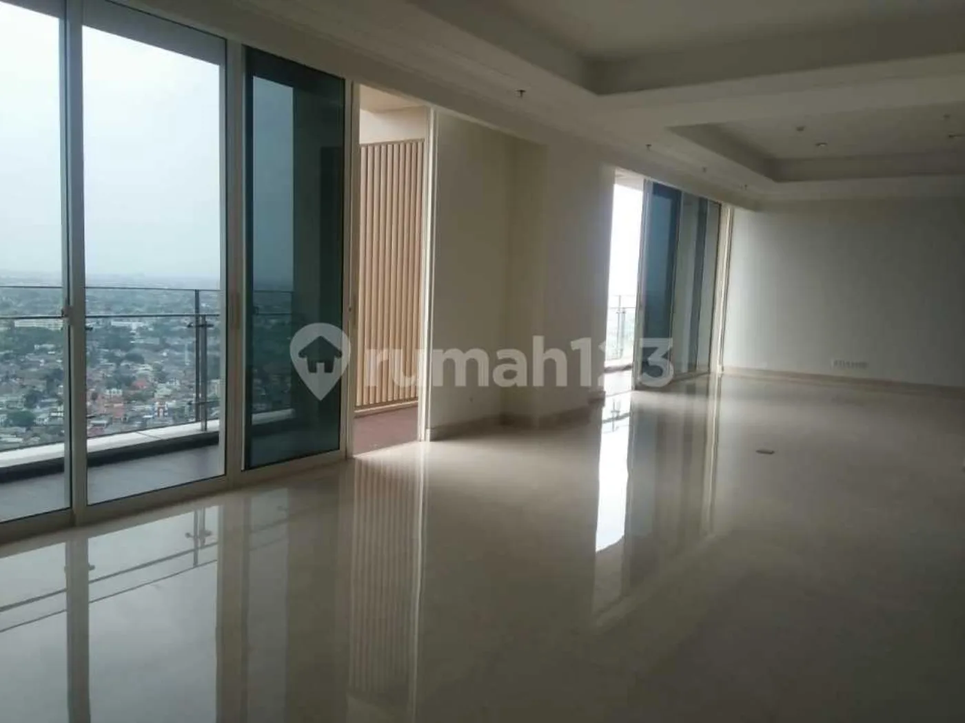 Sewa 4BR Penthouse Pondok Indah Residence